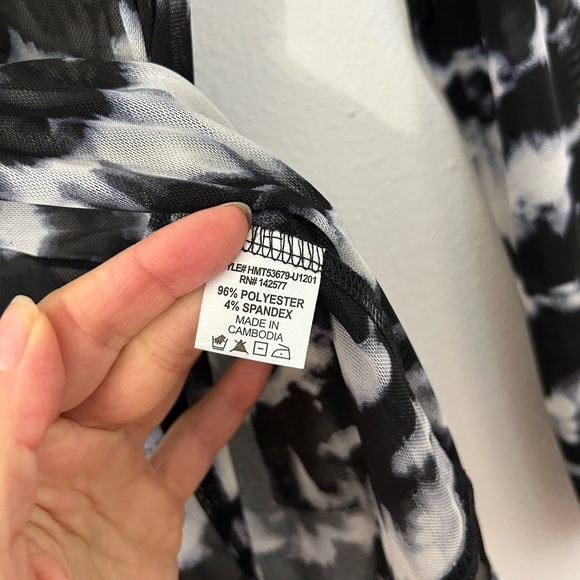 Sheer turtleneck bodysuit size small like new - Picture 2 of 2